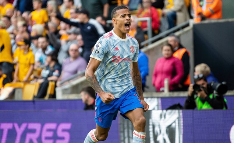 Wolverhampton  0 – 2 Manchester United