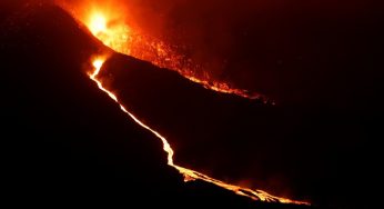 Volcano on the Spanish island of La Palma that has been erupting for a week, exposing tens of thousands of islanders to new dangers.⁠⁠