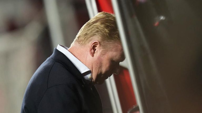 KOEMAN SACKED AS BARCA COACH, XAVI TO COME IN