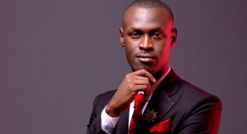 KING KAKA LEFT STUNNED WITH AN AMAZING EMIRATES STADIUM