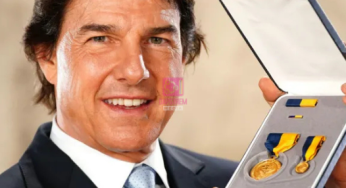 Tom Cruise Honored by US Navy