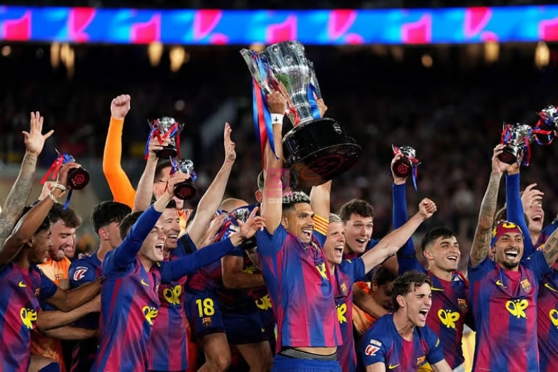 Barcelona Celebrate La Liga Success Following Commanding Season